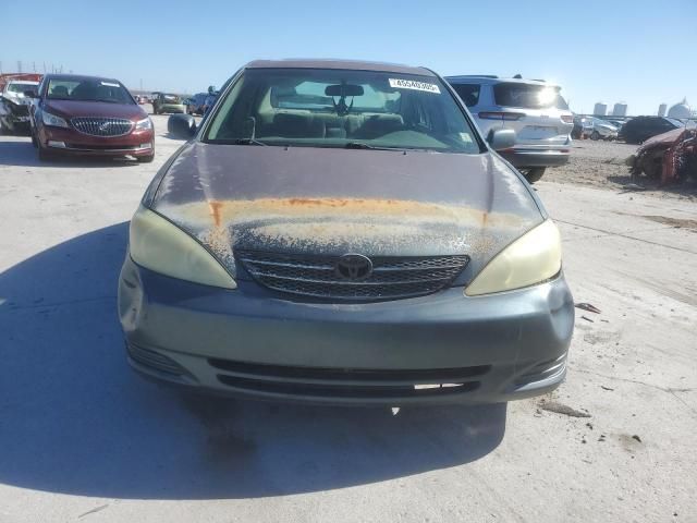 2004 Toyota Camry LE