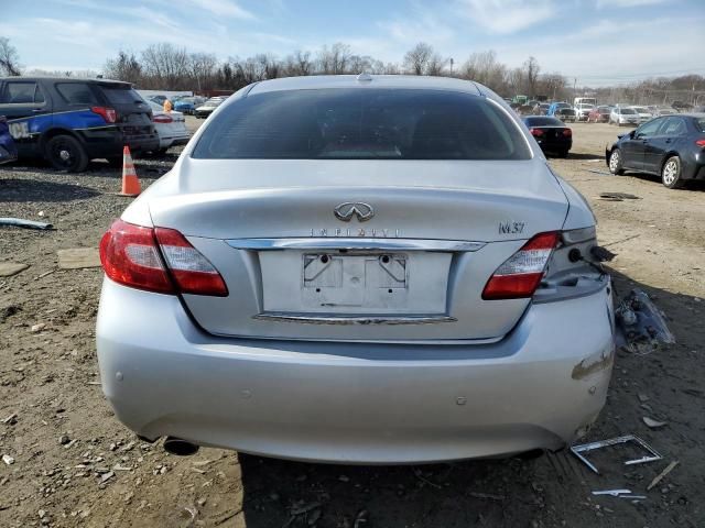 2013 Infiniti M37