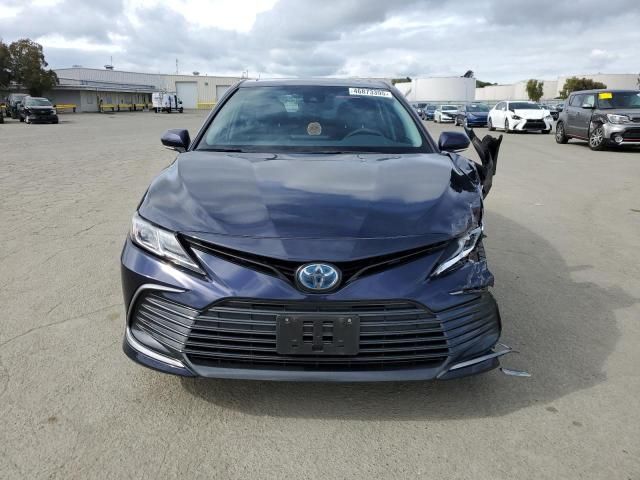 2022 Toyota Camry LE