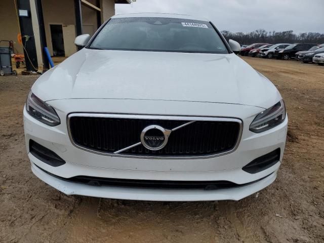 2018 Volvo S90 T6 Momentum