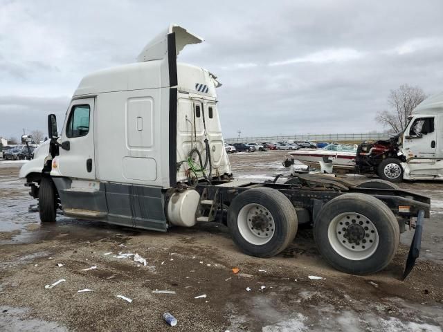 2014 Freightliner Cascadia 125