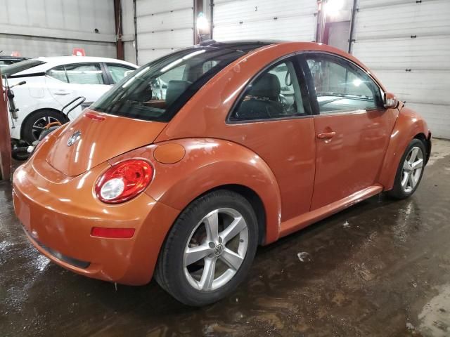 2010 Volkswagen New Beetle