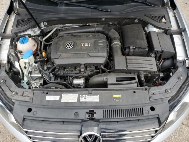 2015 Volkswagen Passat S