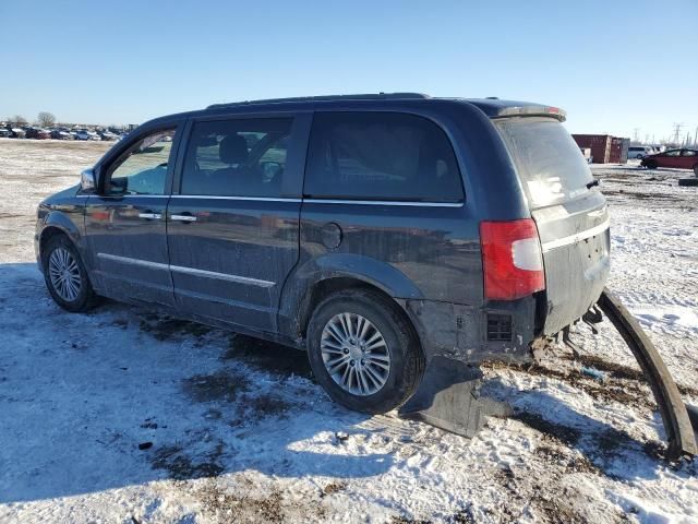 2014 Chrysler Town & Country Touring L