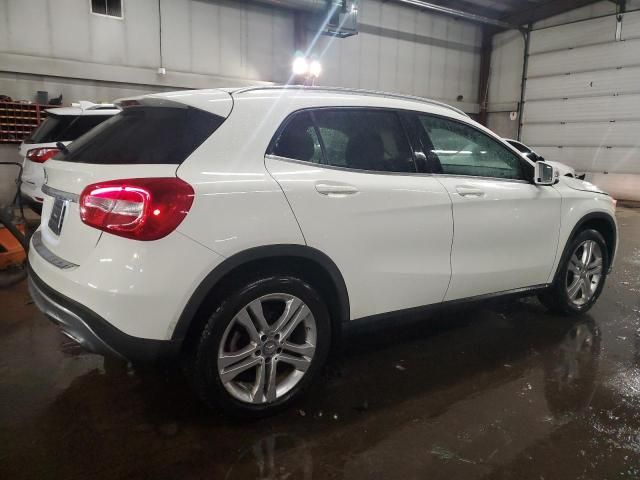 2015 Mercedes-Benz GLA 250