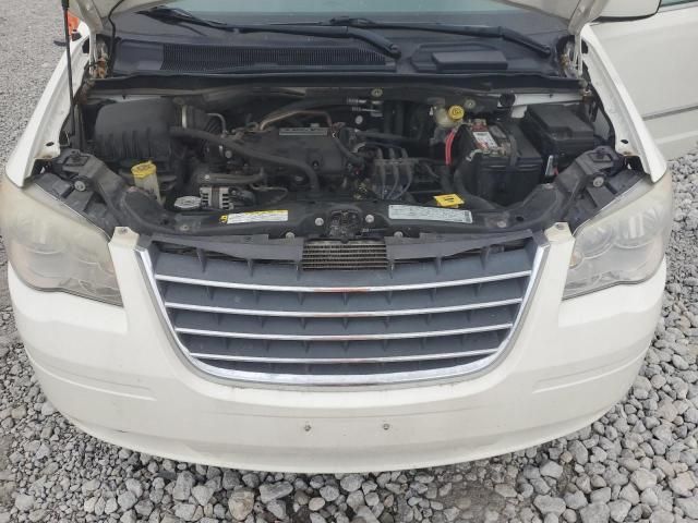 2010 Chrysler Town & Country Touring Plus