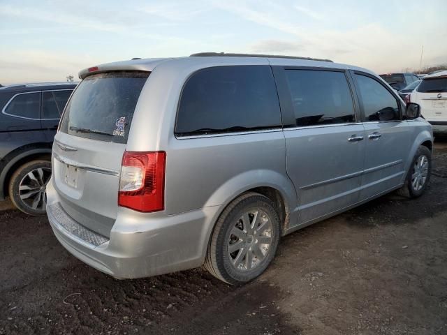 2011 Chrysler Town & Country Touring L