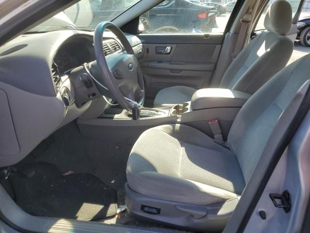 2002 Ford Taurus SE