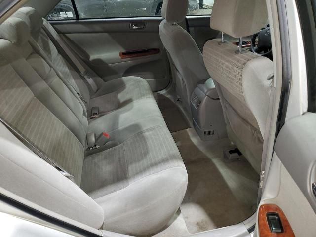 2005 Toyota Camry LE