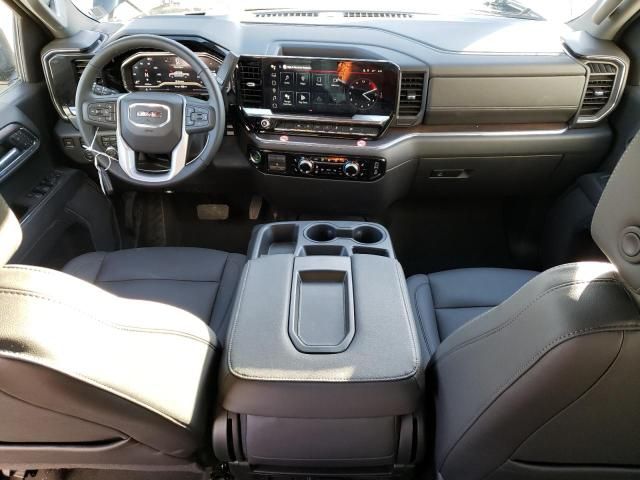 2025 GMC Sierra K1500 SLT