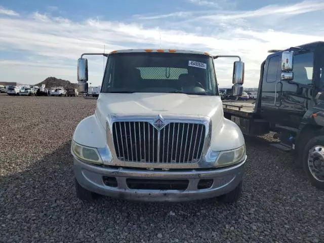 2004 International 4300 TOW Truck