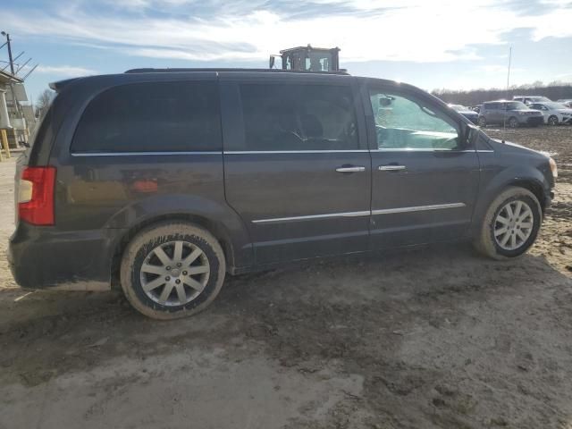 2015 Chrysler Town & Country Touring