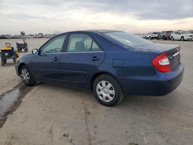 2004 Toyota Camry LE