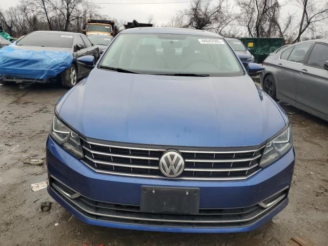 2016 Volkswagen Passat SE