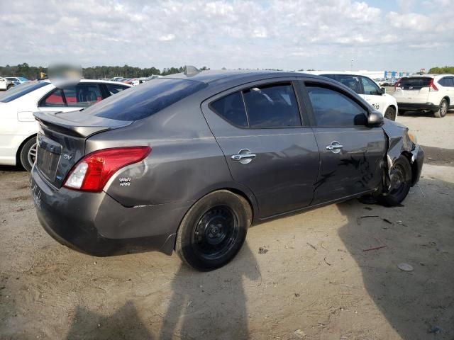 2013 Nissan Versa S