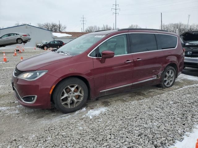 2017 Chrysler Pacifica Touring L