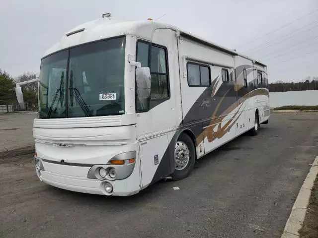 2001 Spartan Motors Motorhome 4VZ