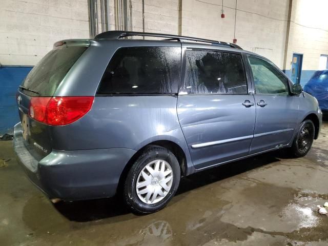 2009 Toyota Sienna CE