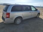 2010 Chrysler Town & Country LX