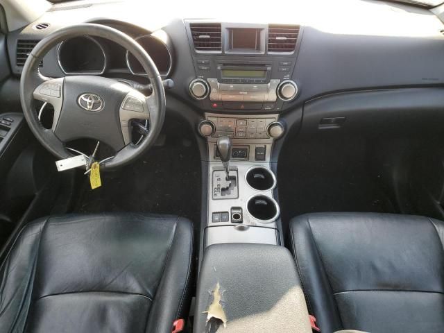 2010 Toyota Highlander SE