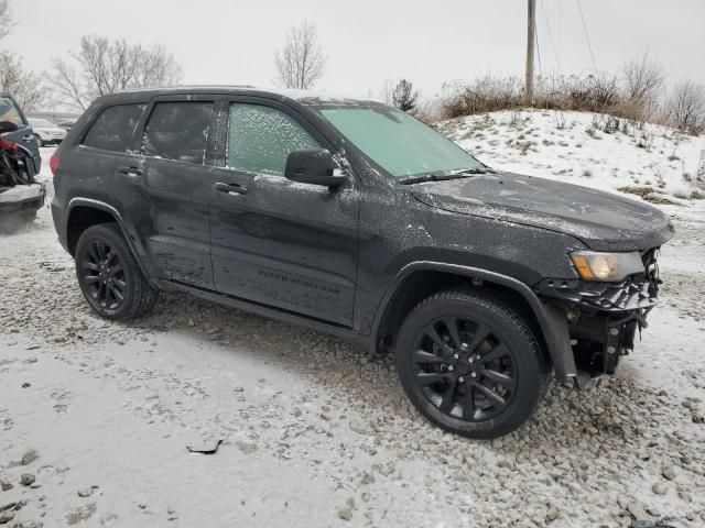 2020 Jeep Grand Cherokee Laredo