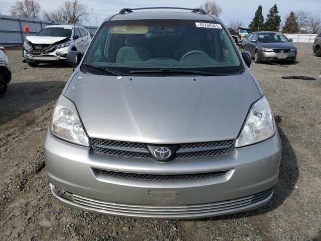 2005 Toyota Sienna CE