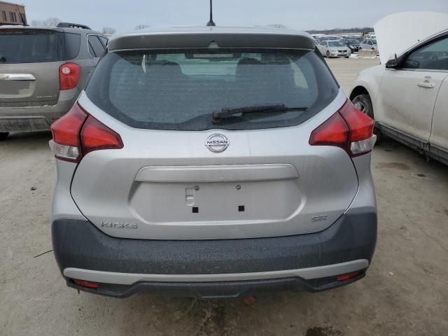 2019 Nissan Kicks S