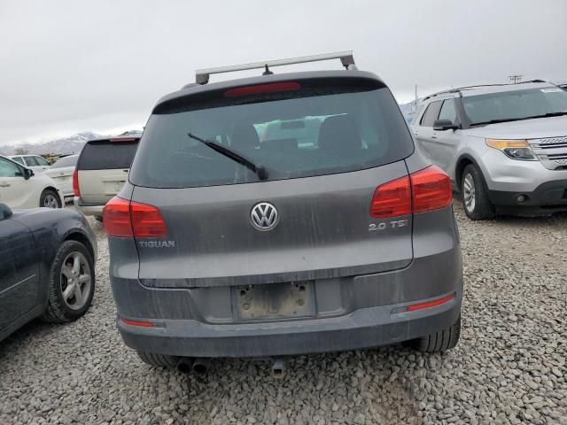 2015 Volkswagen Tiguan S