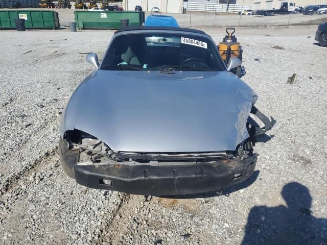 2003 Mazda MX-5 Miata Base