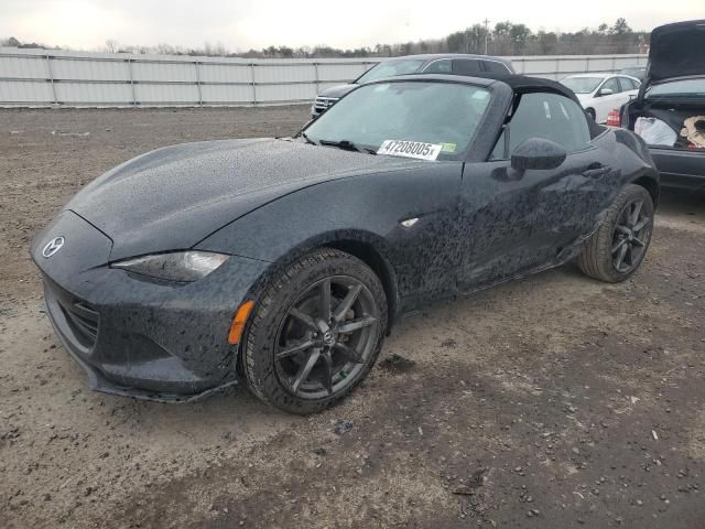 2016 Mazda MX-5 Miata Club