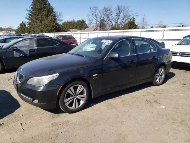 2009 BMW 528 XI