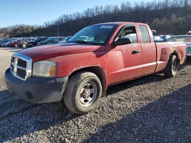 2005 Dodge Dakota ST