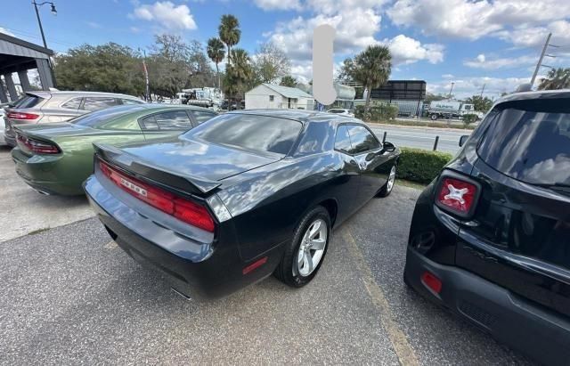 2013 Dodge Challenger SXT