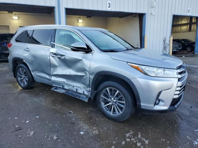 2018 Toyota Highlander SE