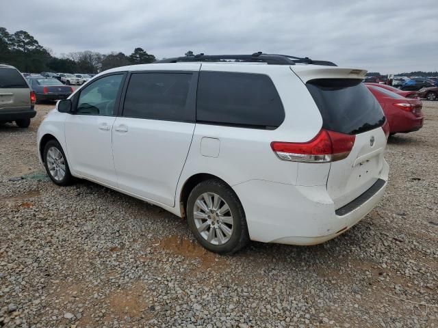 2012 Toyota Sienna LE