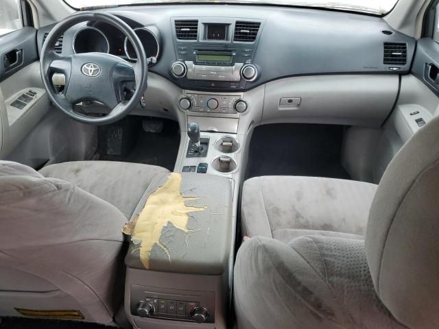 2011 Toyota Highlander Base