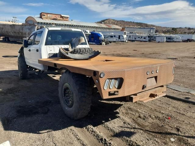 2017 Ford F550 Super Duty Flatbed Truck