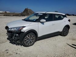 Salvage cars for sale from Copart Cleveland: 2021 Nissan Kicks SV