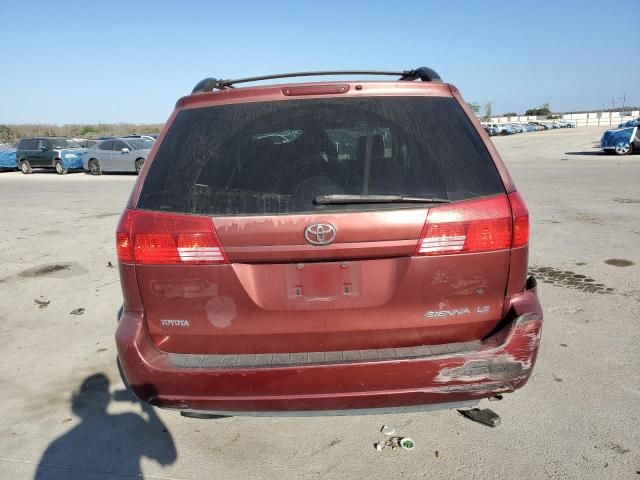 2004 Toyota Sienna CE