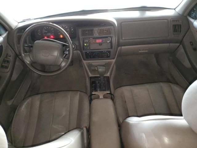 1997 Toyota Avalon XL