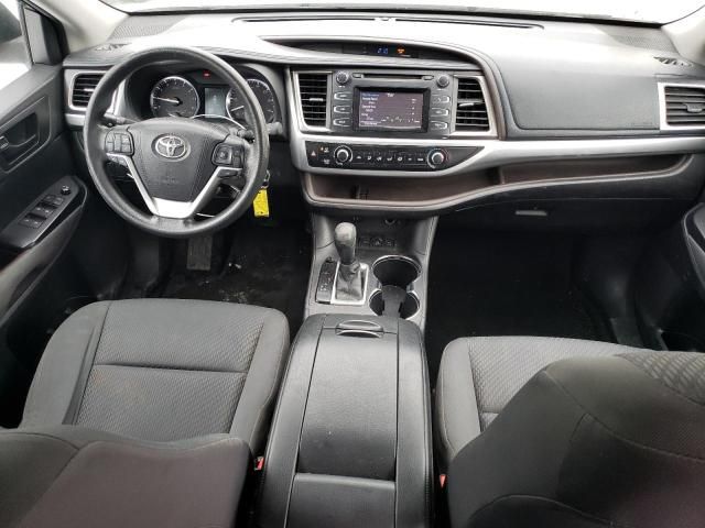 2015 Toyota Highlander LE