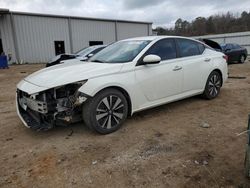 Salvage cars for sale at Grenada, MS auction: 2021 Nissan Altima SV