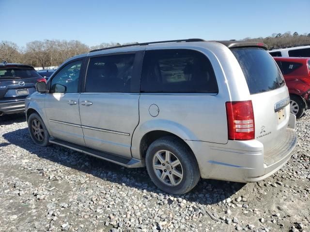 2010 Chrysler Town & Country Touring