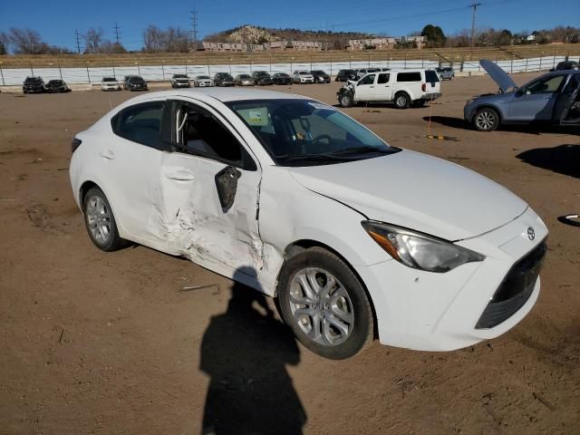 2017 Toyota Yaris IA