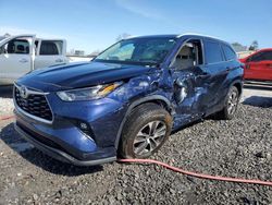 Salvage cars for sale at Hueytown, AL auction: 2022 Toyota Highlander XLE