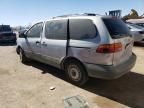 1998 Toyota Sienna LE