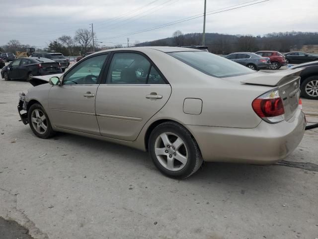 2005 Toyota Camry LE