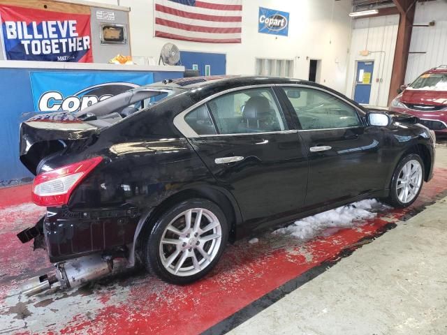 2010 Nissan Maxima S