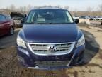 2012 Volkswagen Routan SE