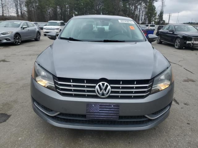 2012 Volkswagen Passat SE